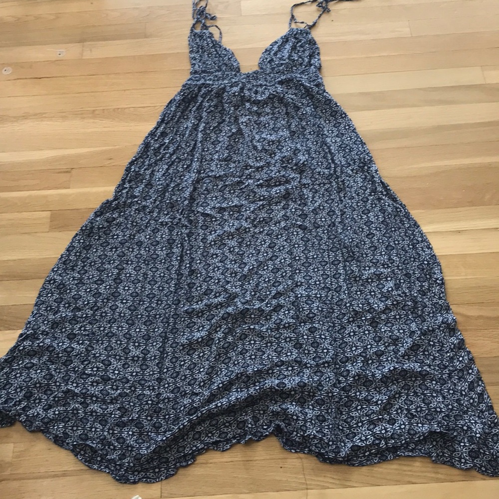 Lulus Long Maxi Dress Strappy Size Medium